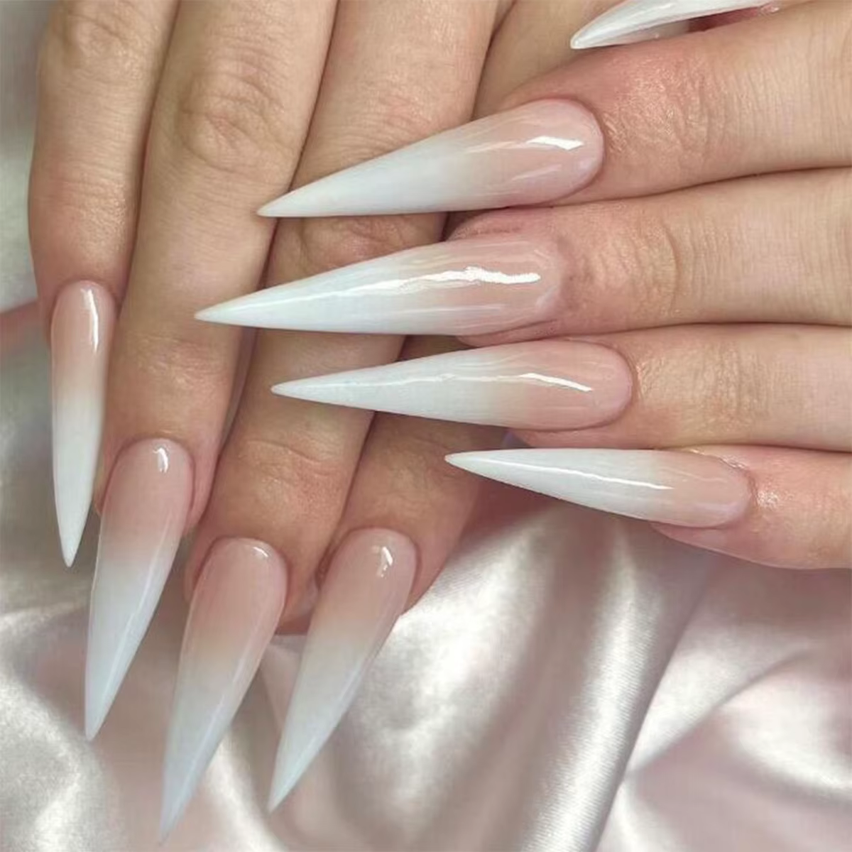 Tendances de la mode 24 pièces/ensemble femmes filles Long Stiletto français blanc dégradé couvertur