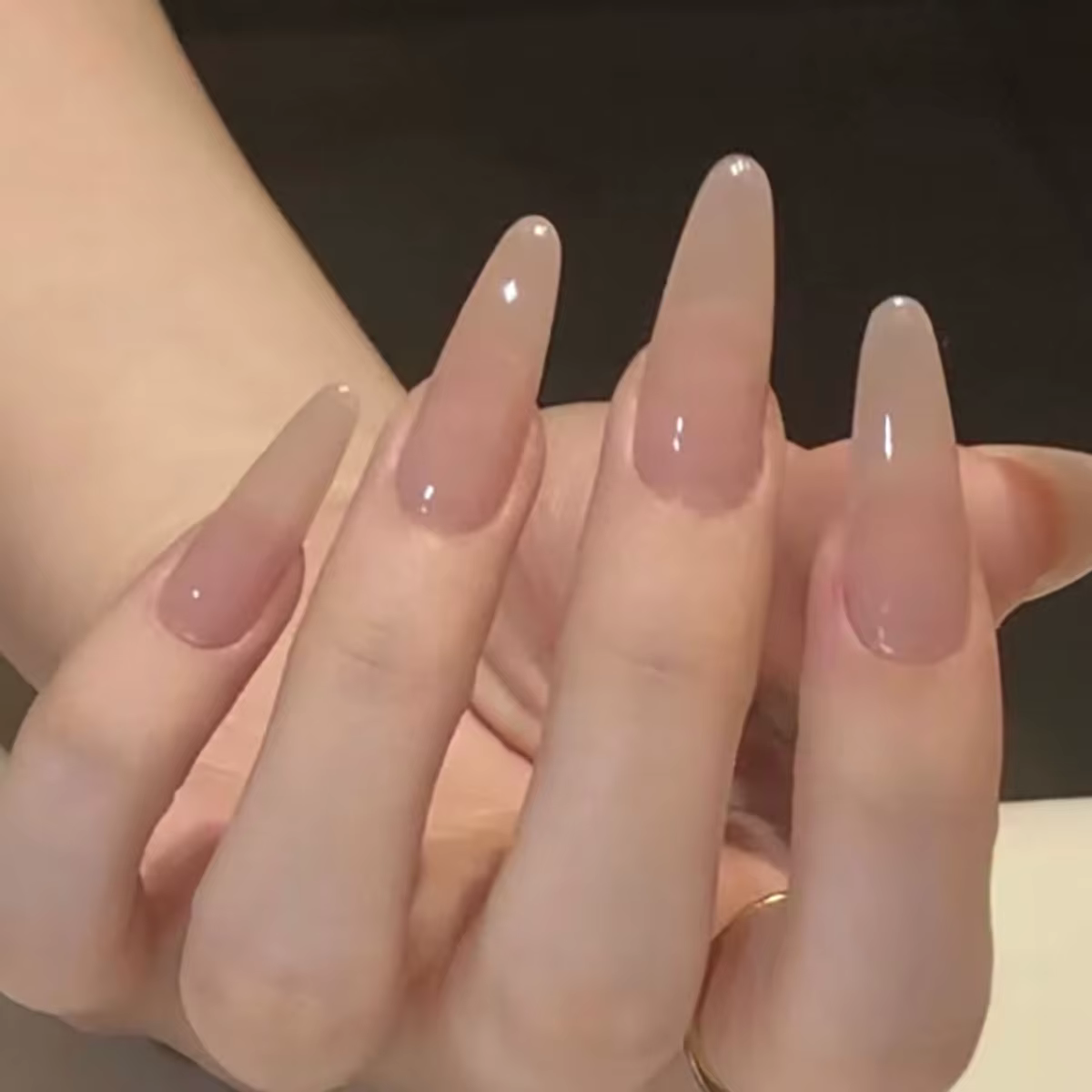 24 faux ongles à presser, longs et pointus, style French, dégradé blush, simple, en acrylique, ensem