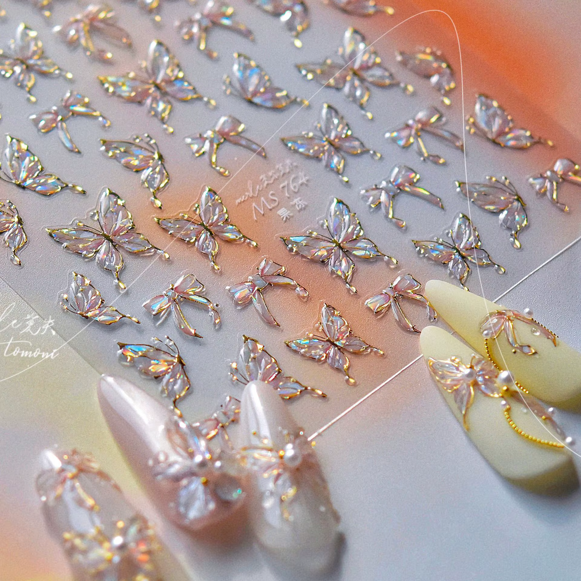 Autocollants pour ongles en gelée, papillon brillant et charmant, autocollants auto-adhésifs pour Na