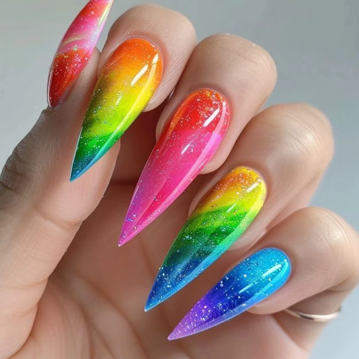 24 pièces/ensemble faux ongles mi-longs pour femmes filles Y2K dégradé violet bleu jaune vert carré