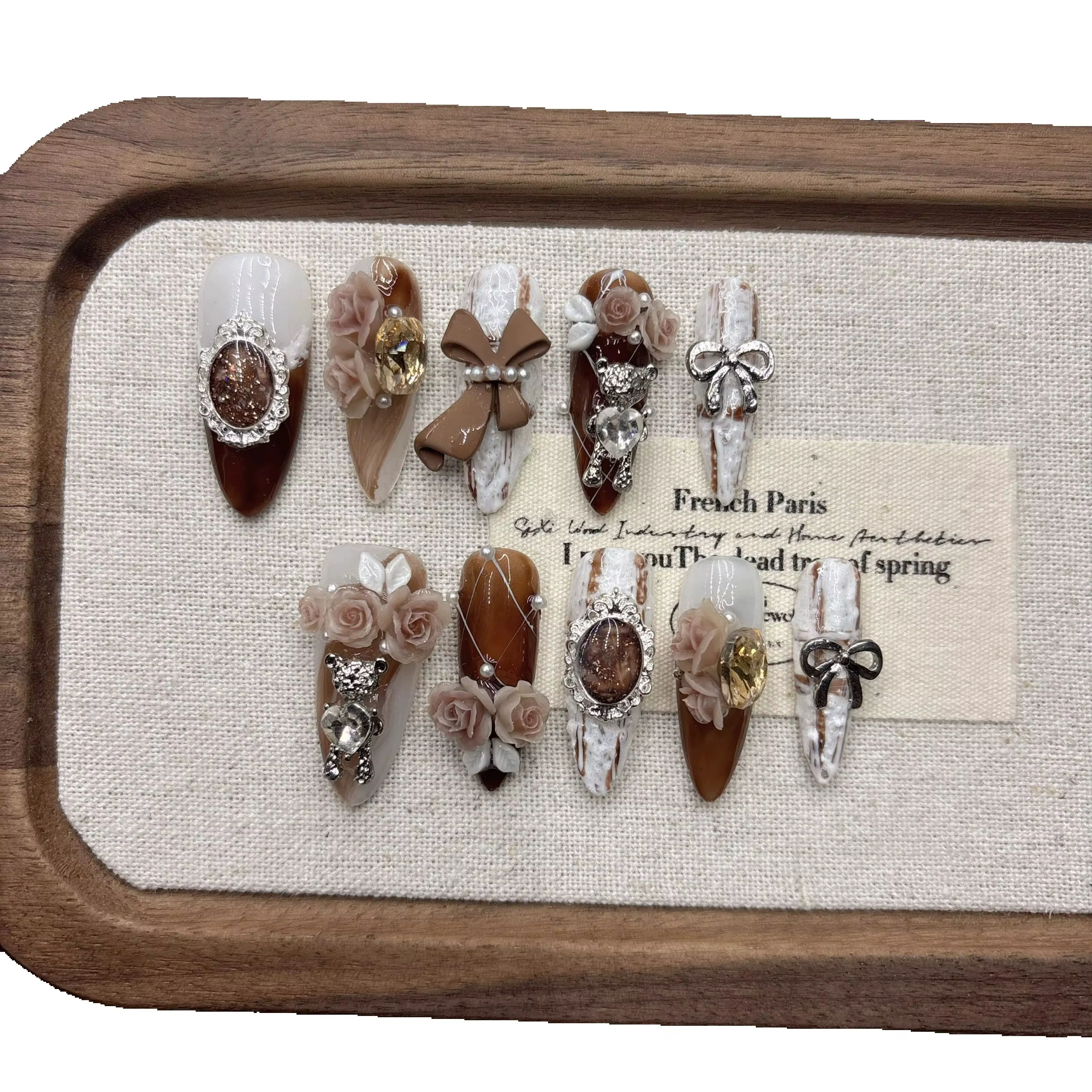 Ongles portables rétro élégants, Style Vintage, avec strass, perles et motifs floraux, ajustement co