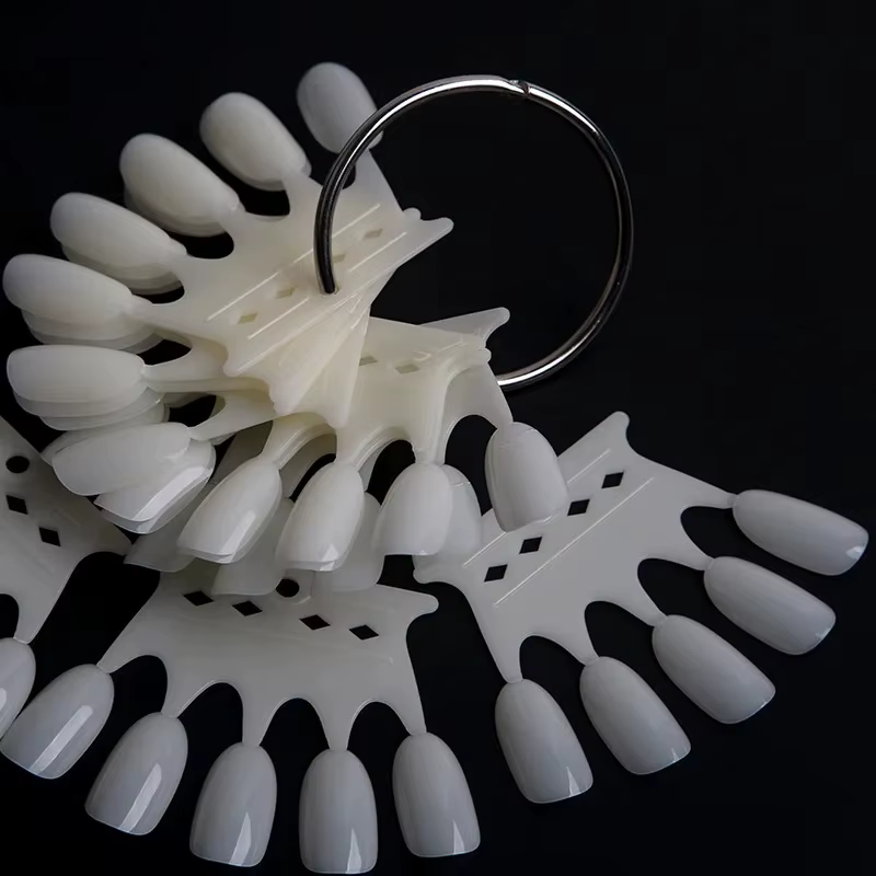 Présentoir de faux ongles en forme de couronne, carte de couleur naturelle claire, support de Gel po