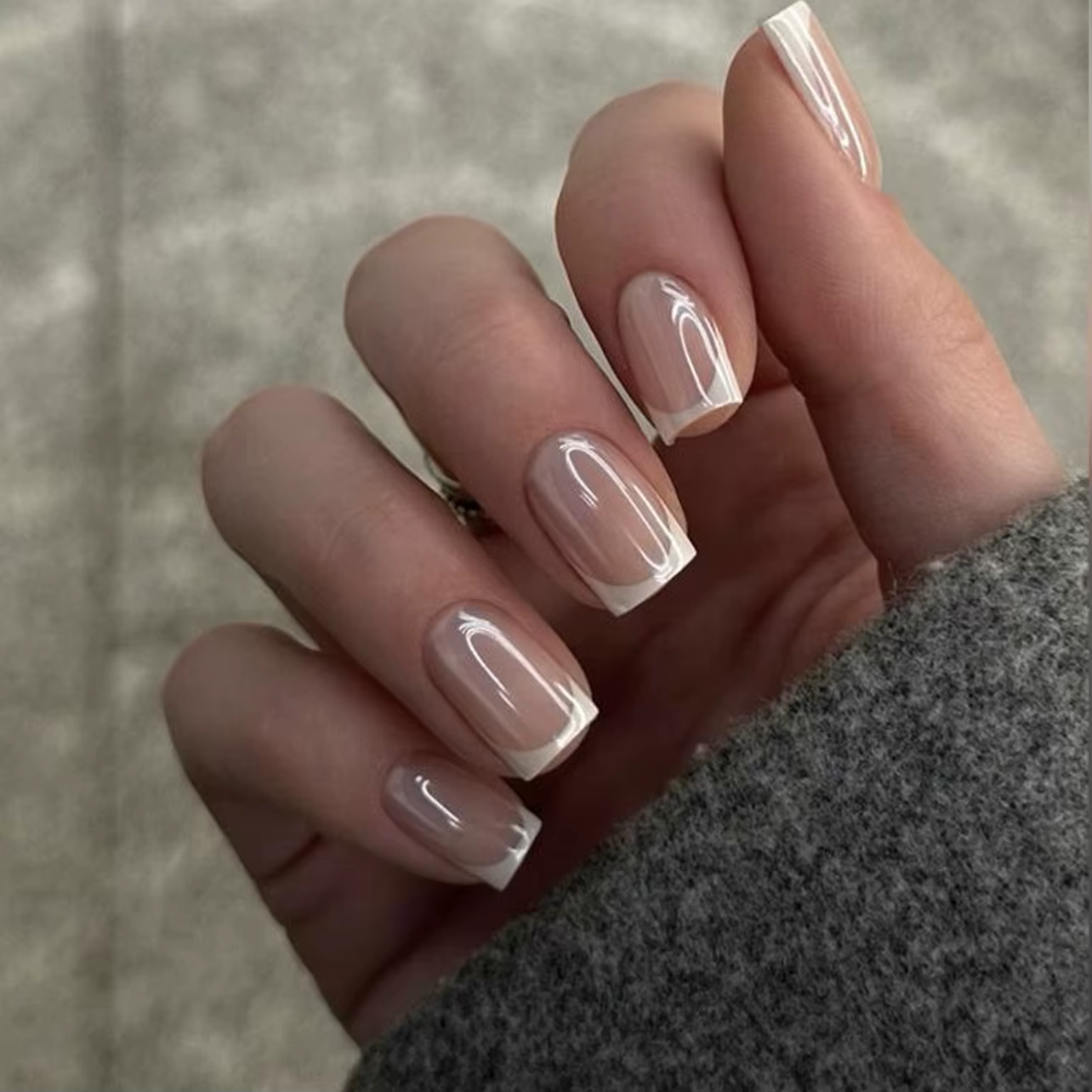 Faux ongles français en acrylique à couverture complète pour filles, faux ongles carrés courts, rose
