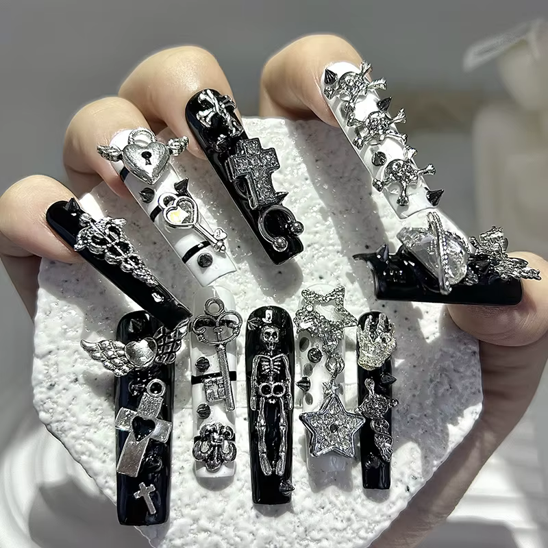 Faux ongles carrés à Tube Extra Long Y2K, rayures noires et blanches, faits à la main, étoiles Gyaru