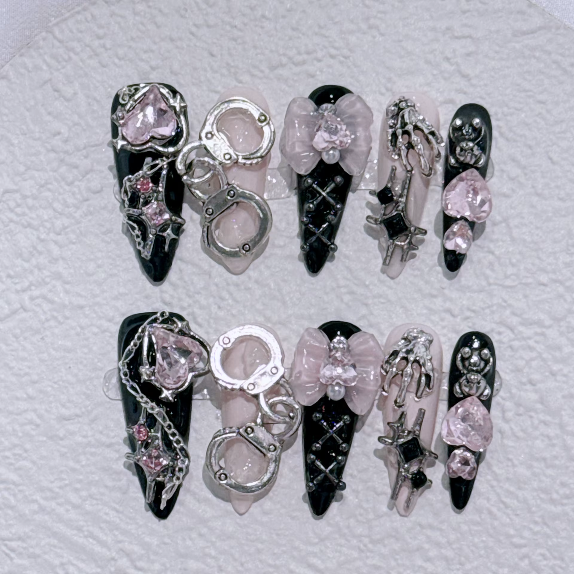 Long Stiletto souhaits on Fake N64.Blue Coussins Diamond Bow Decoration, False Nail, Y2K Fashion, Ar