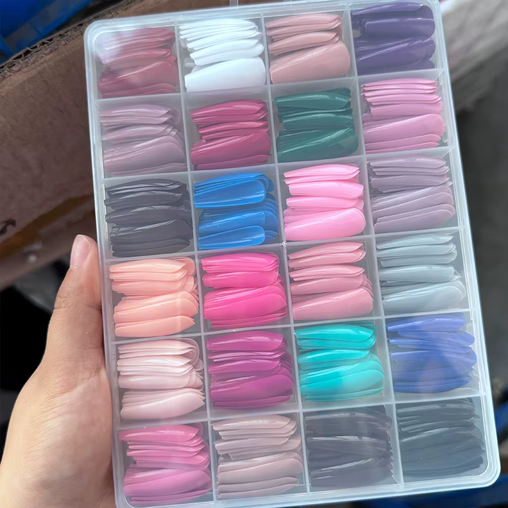 576 pièces/boîte coloré Long cercueil faux ongles brillant doux Gel français ongles conseils Simple 