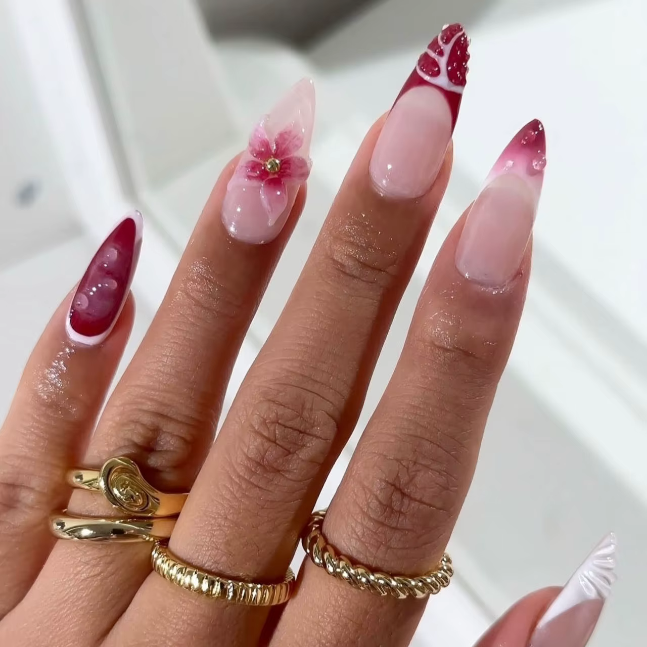Faux ongles français imprimé léopard, 24 pièces, fleur 3D, Rose dorée, mi-longs, amande, couverture