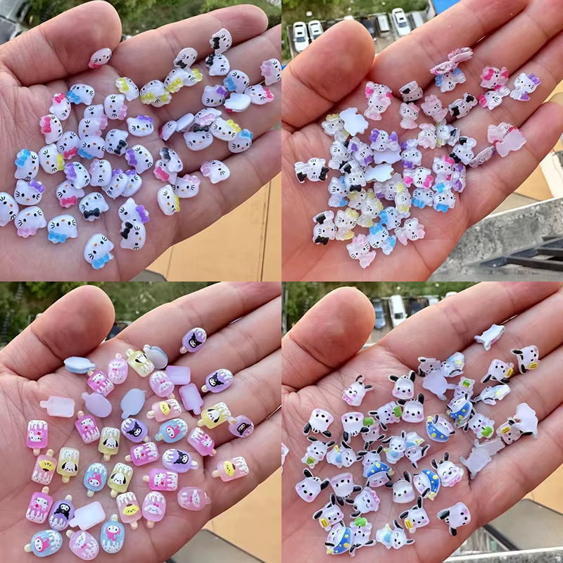 50 pièces en vrac Kawaii breloques mixtes pour ongles, dessin animé Sanrioed Hello Kitty Kuromi ongl