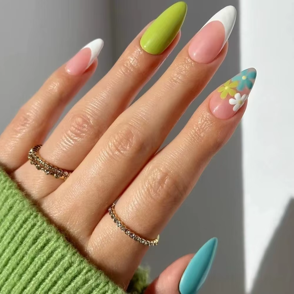 24 faux ongles carrés à presser, motif floral Hibiscus Hawaïen, base gelée rose, style French manucu