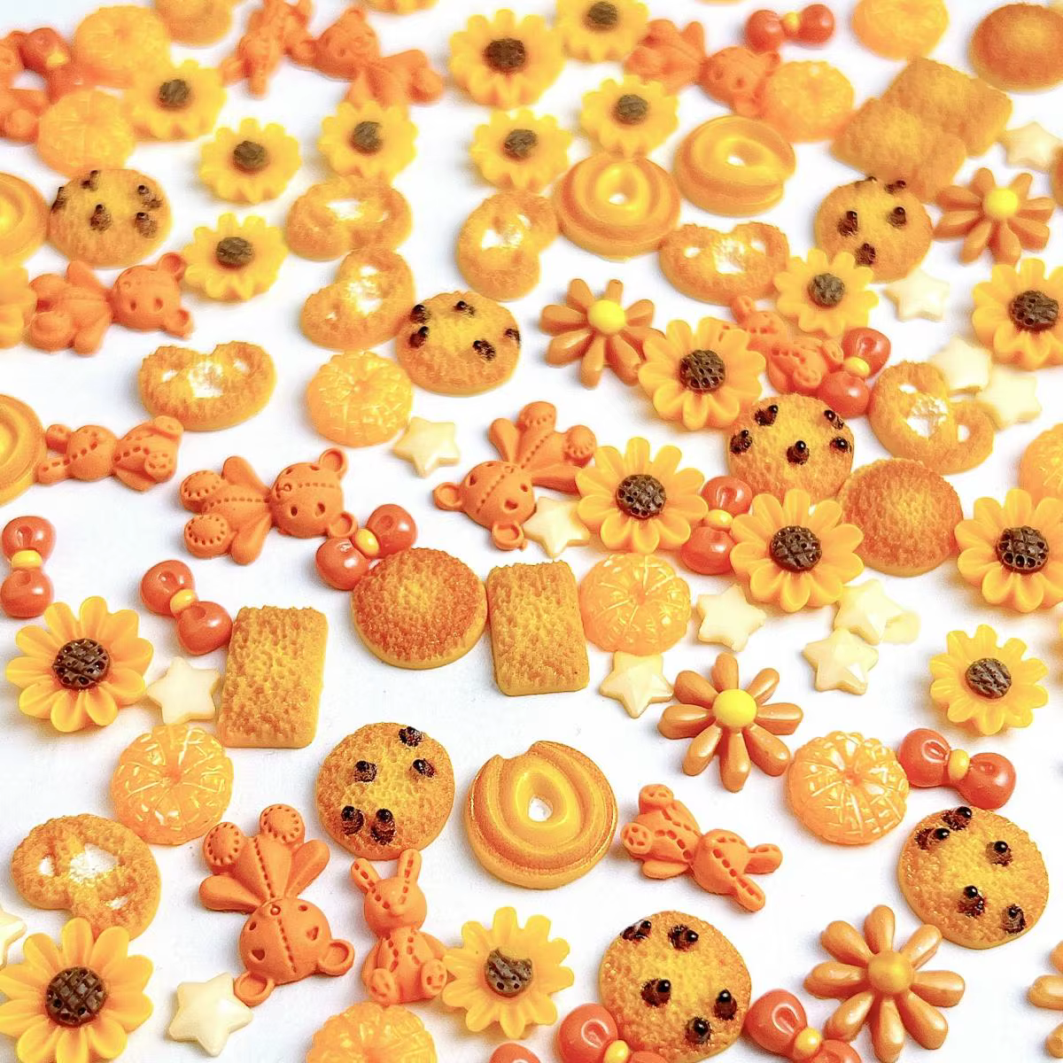 Breloques à ongles en résine hybride, mélange aléatoire, nœud, cœur, fleur, étoile évidée, strass si