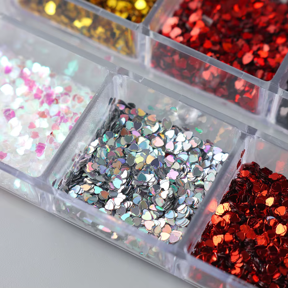 6 grilles Y2K mignon coeur paillettes ongles paillettes Kawaii Mini Laser doré argenté amour flocon