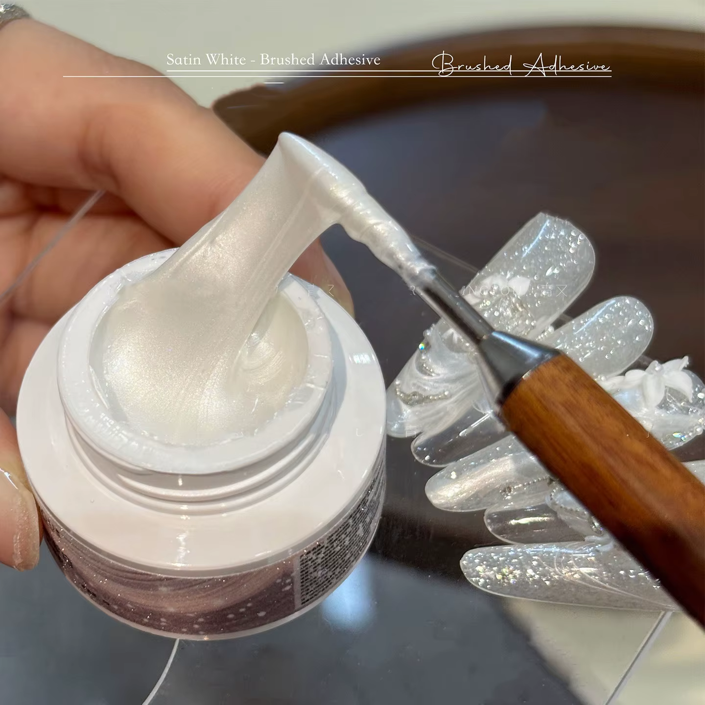 Gel extensible blanc soyeux pour ongles, gel de nail art élastique, gel de dessin de lignes solides 
