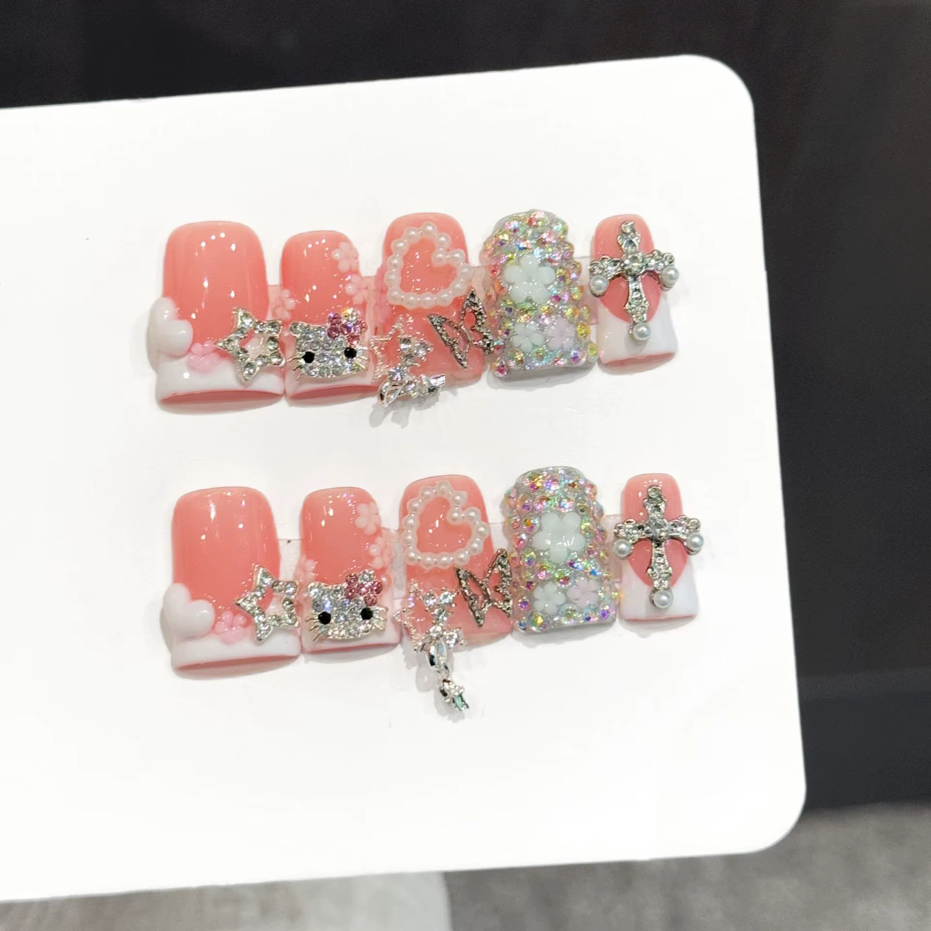 10 faux ongles en forme de canard faits à la main, style mignon pour filles, adaptés aux festivals, 