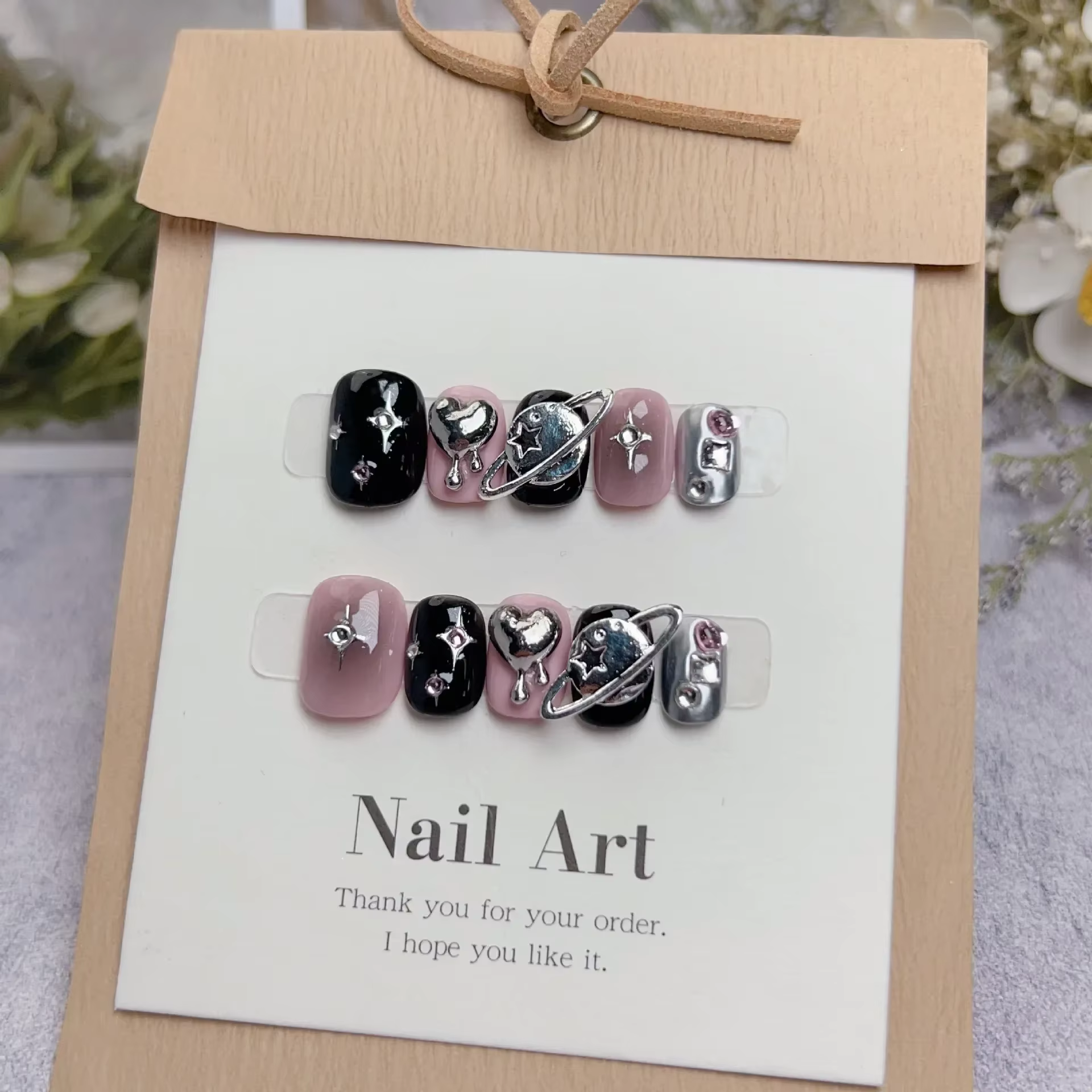 Faux ongles courts, doux et frais, faits à la main, Design à couverture complète, tête ronde, manucu