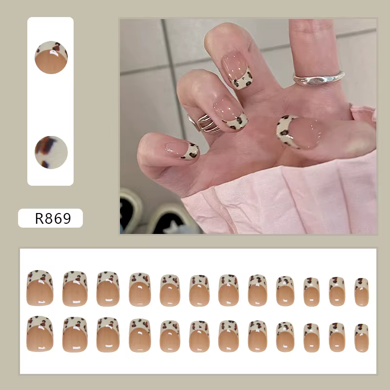 Faux ongles carrés courts à presser, imprimé léopard nude, French manucure, luxe minimaliste, amovib