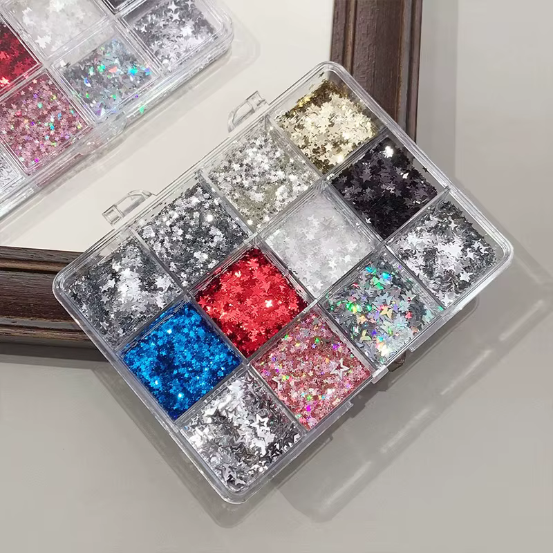 Paillettes pour nail art mélangées en forme d'étoiles, de papillons et de éclats d'étoiles, 12 grill