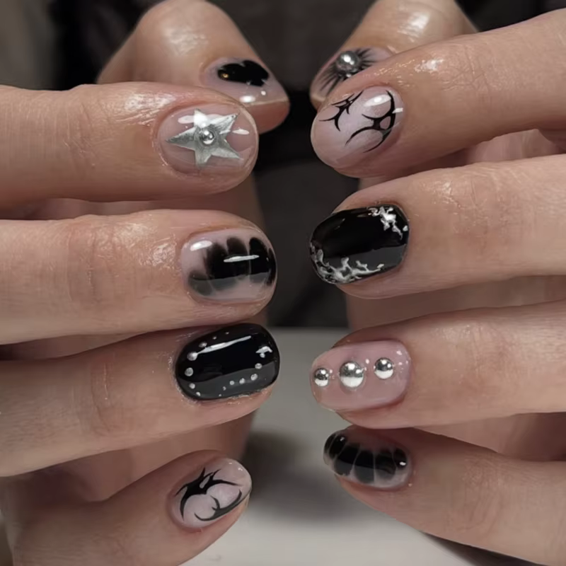 24 pièces faux ongles courts en amande ailes de papillon Nail Art avec colle paillettes fleur faux o
