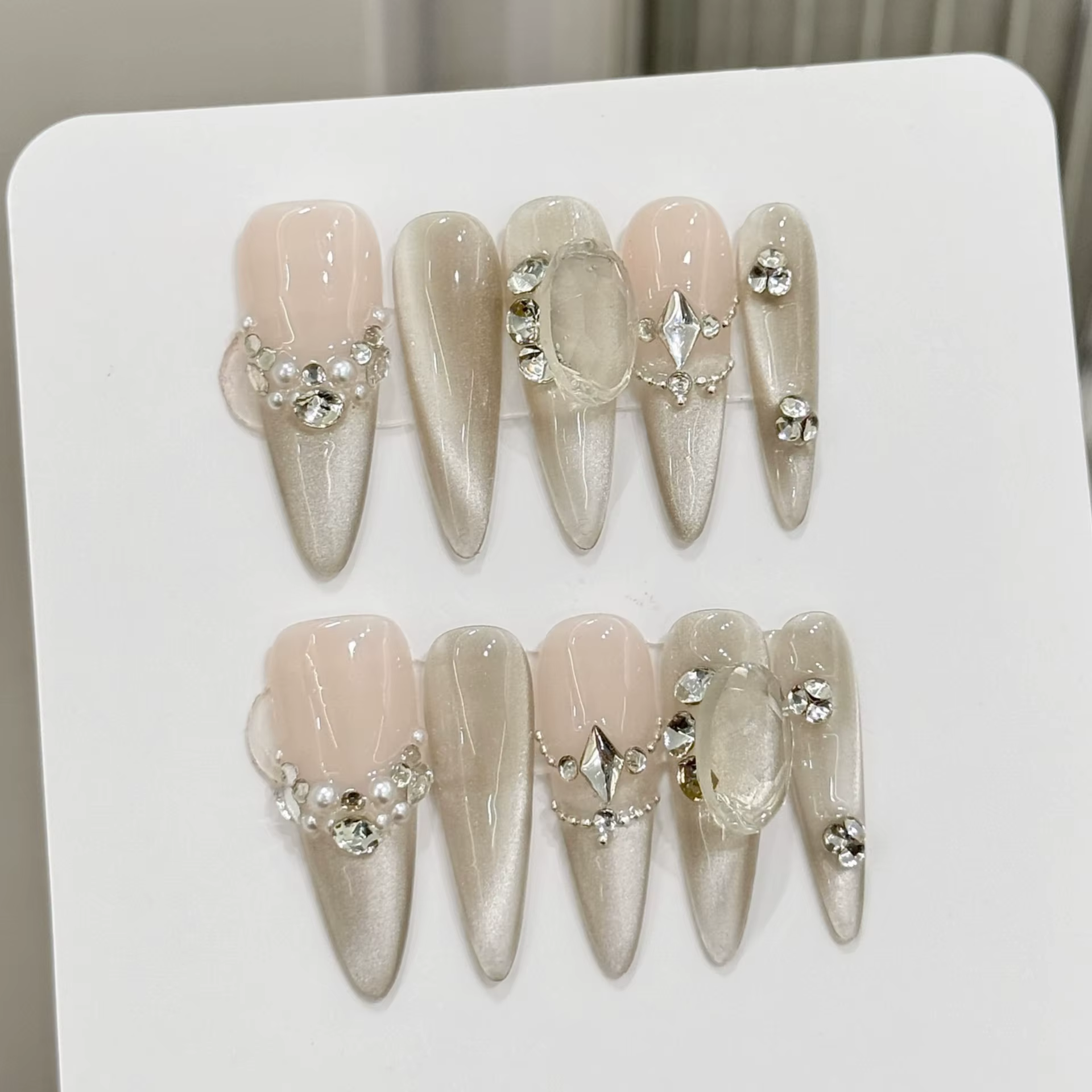10 pièces couleur nue à la main presse sur les ongles brillant Dimoand couleur Champagne français fa