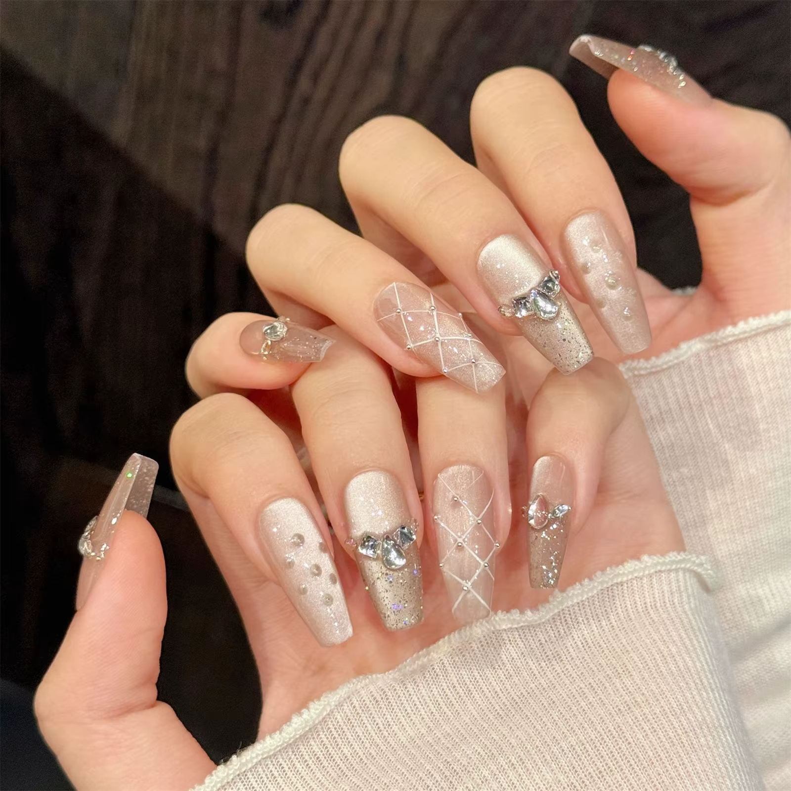 Faux ongles en cristal œil de chat pailletés 10 pièces faits à la main à presser avec strass, couleu