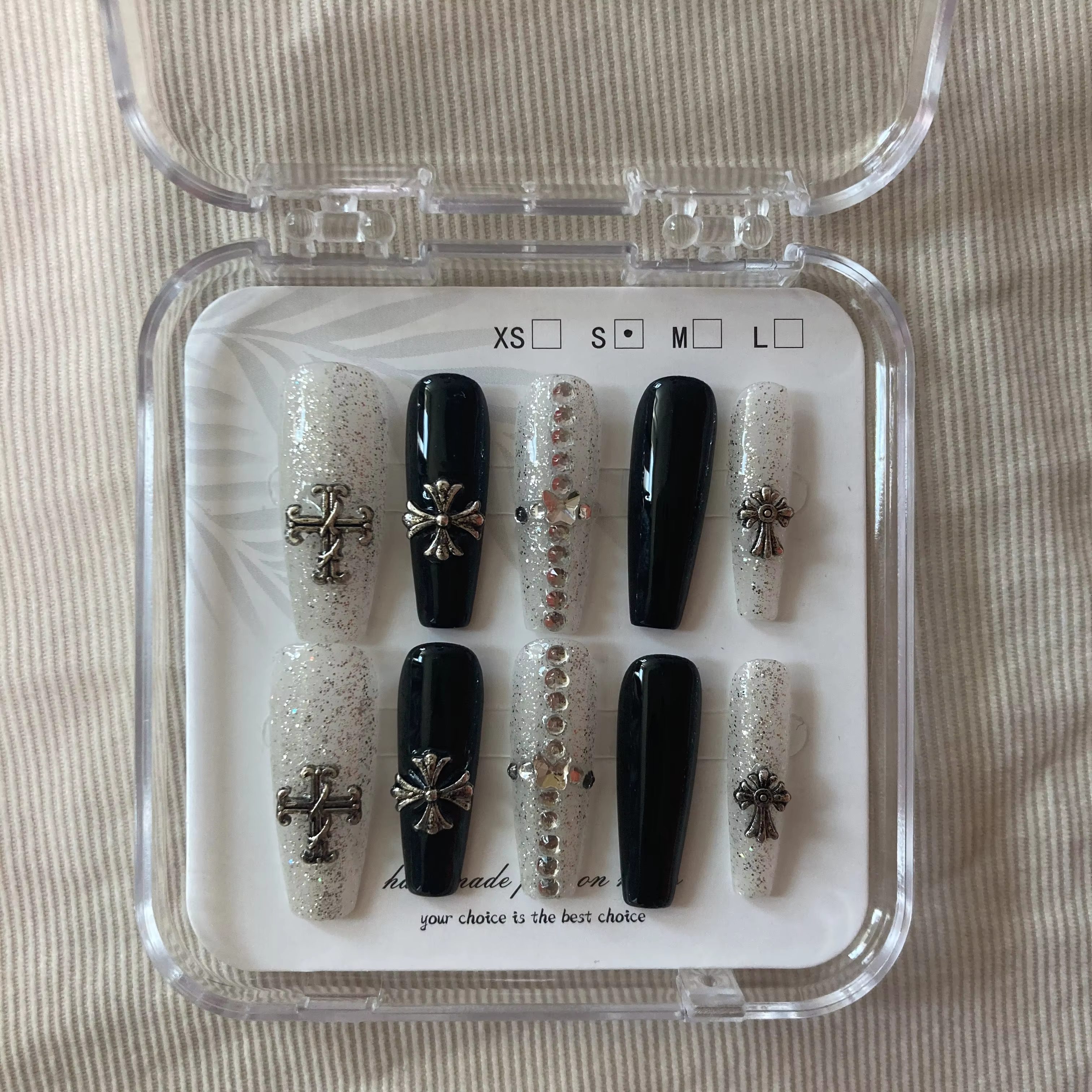 Coffret de 10 ongles ovales faits à la main, ensemble complet d'ongles artificiels noirs scintillant