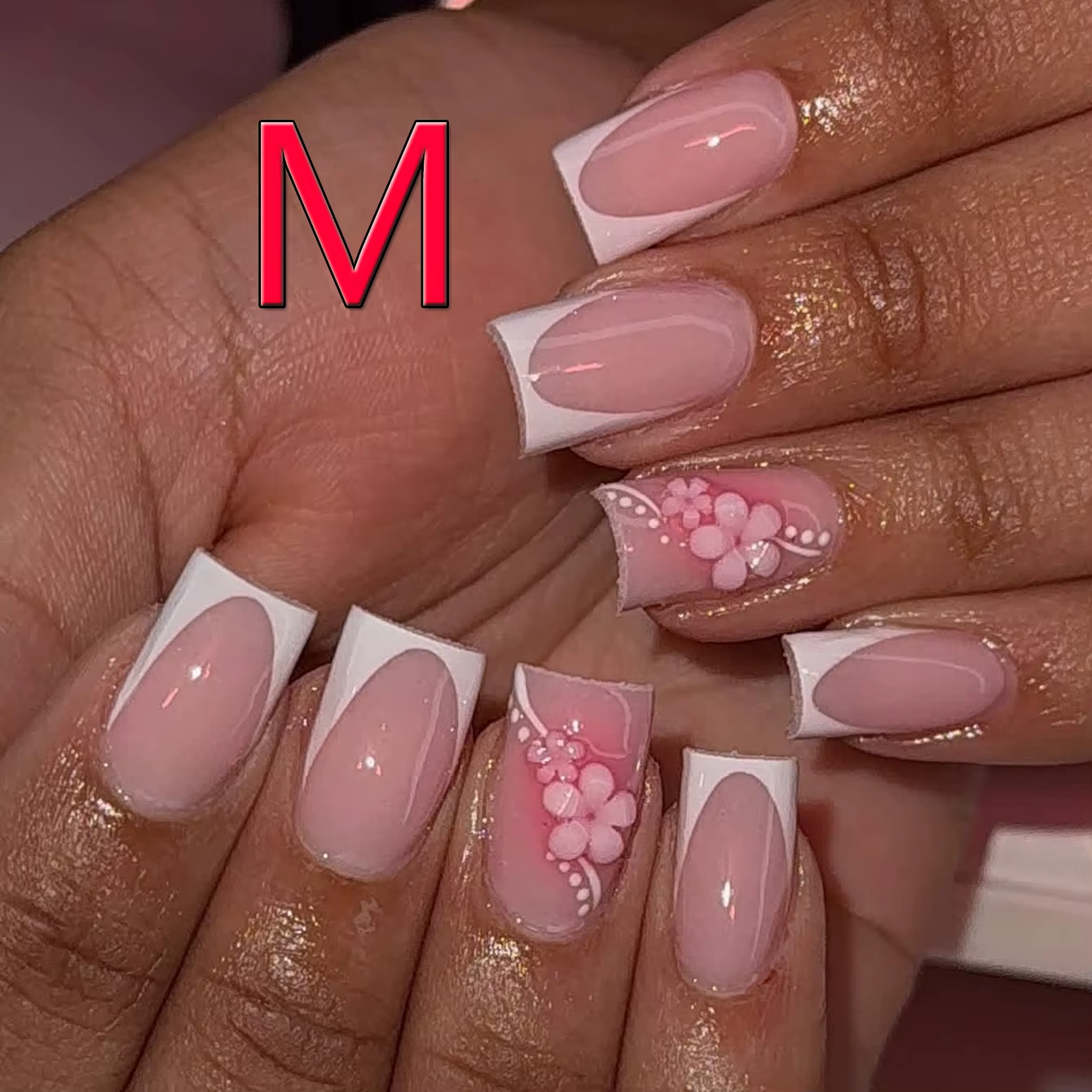10 pièces ongles courts carrés pressés à la main français à bords blancs avec conception de fleur ro