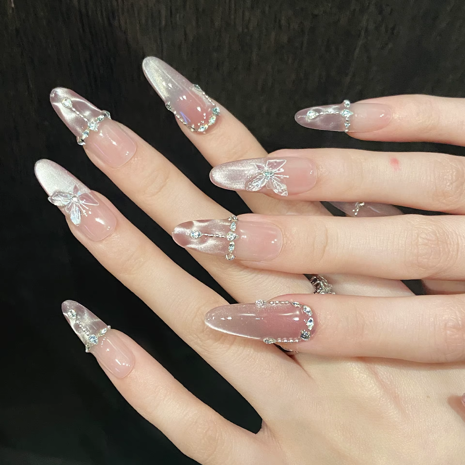 10 pièces presse à la main sur les ongles rose papillon conception faux ongles portable réutilisable