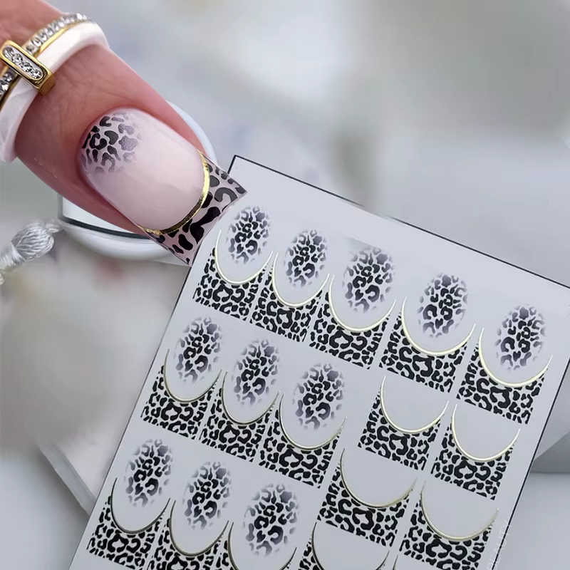 Autocollants auto-adhésifs pour ongles