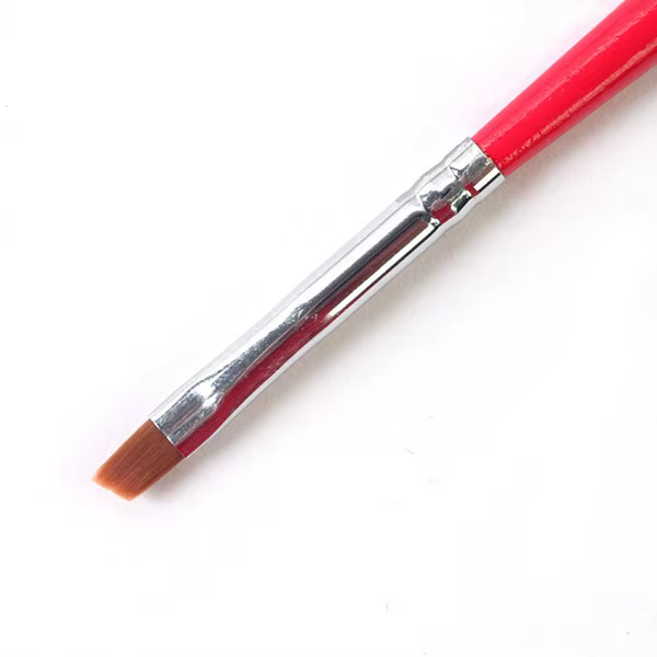 Brosse à ongles noire + rouge