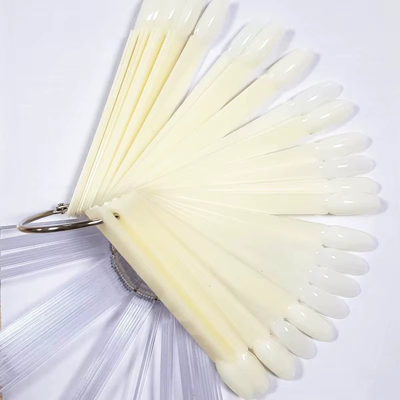 Faux Ongles 50 Pièces, Capsules d'Ongles Naturelles Transparentes Ovales