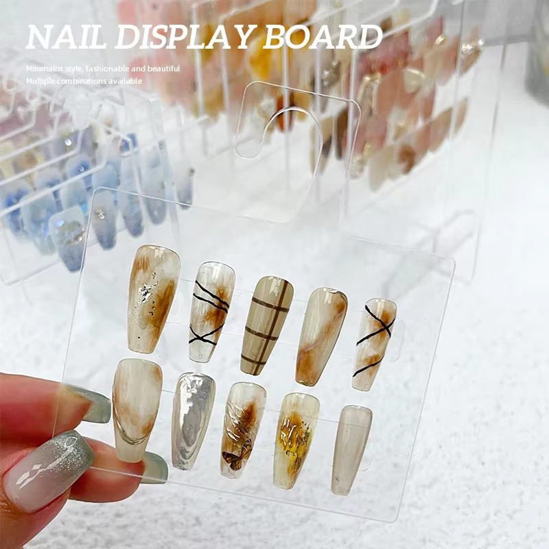Panneau d'affichage des ongles