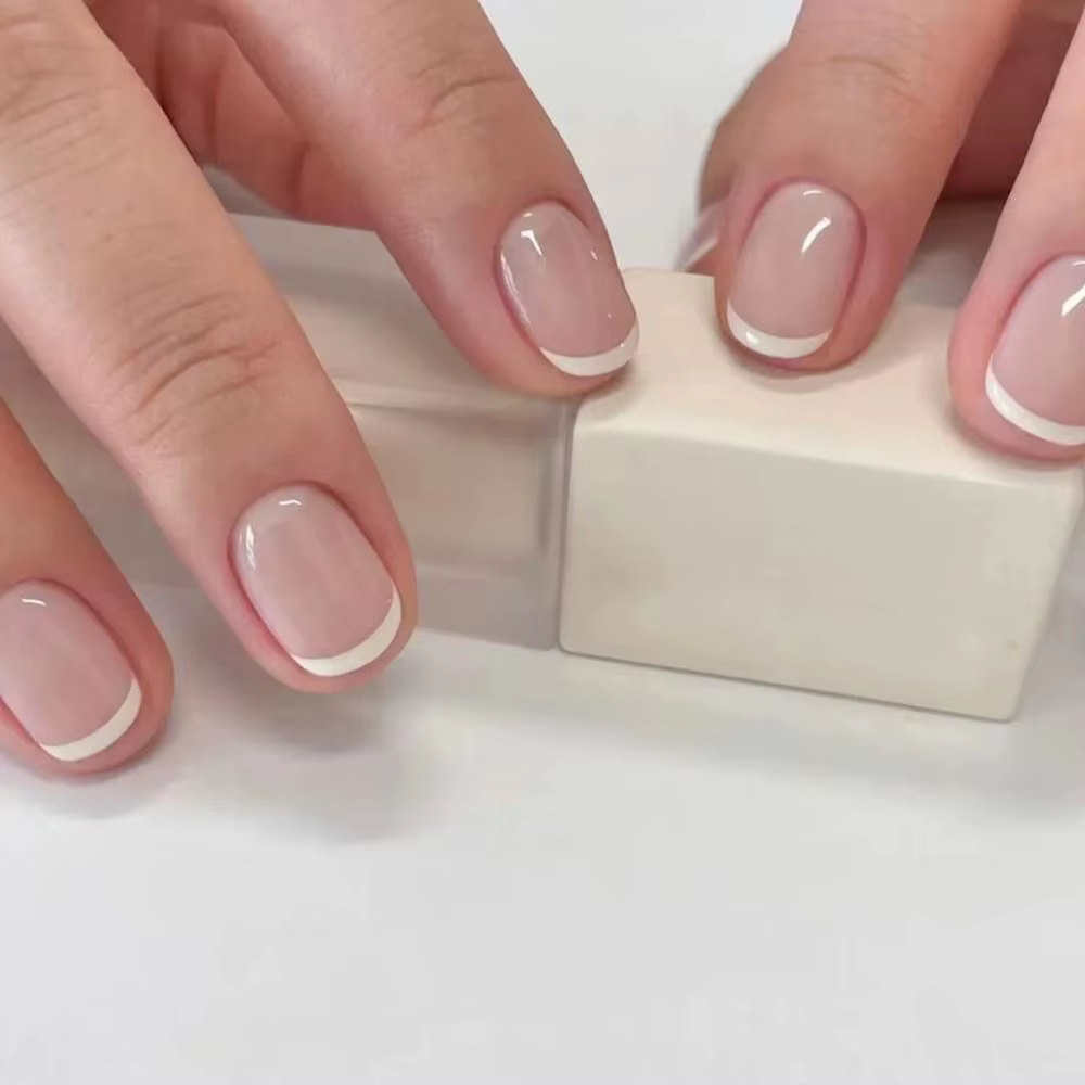Faux Ongles Courts à Couverture Complète