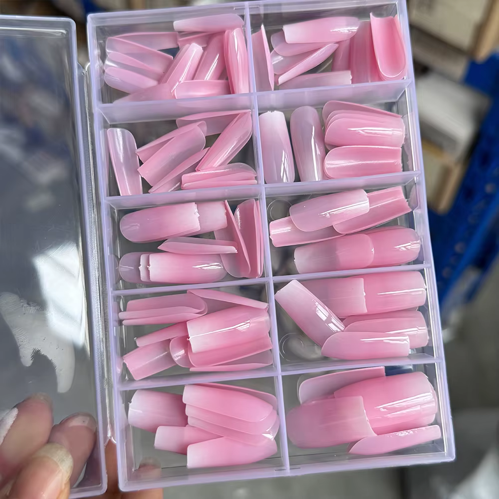 120 faux ongles de ballet ombrés roses de longueur moyenne
