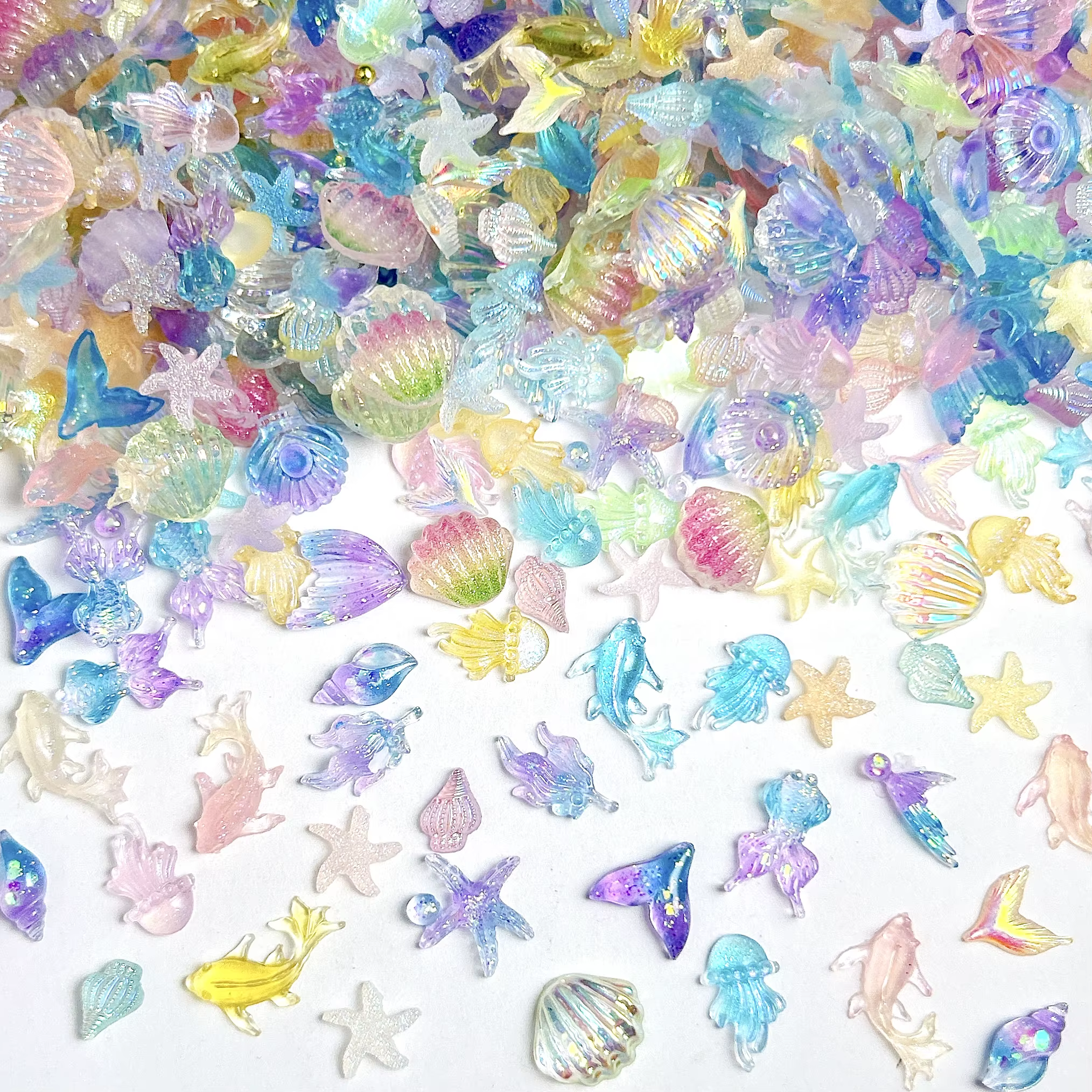 50 pièces 3D créatif simulé coquille de conque breloques pour ongles coloré translucide méduse océan série résine Nail Art décorations bricolage