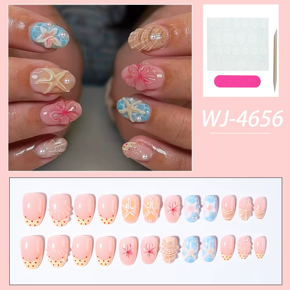 24 pièces par ensemble. Ongles courts ovales en gel 3D à motif floral étoilé et à pois