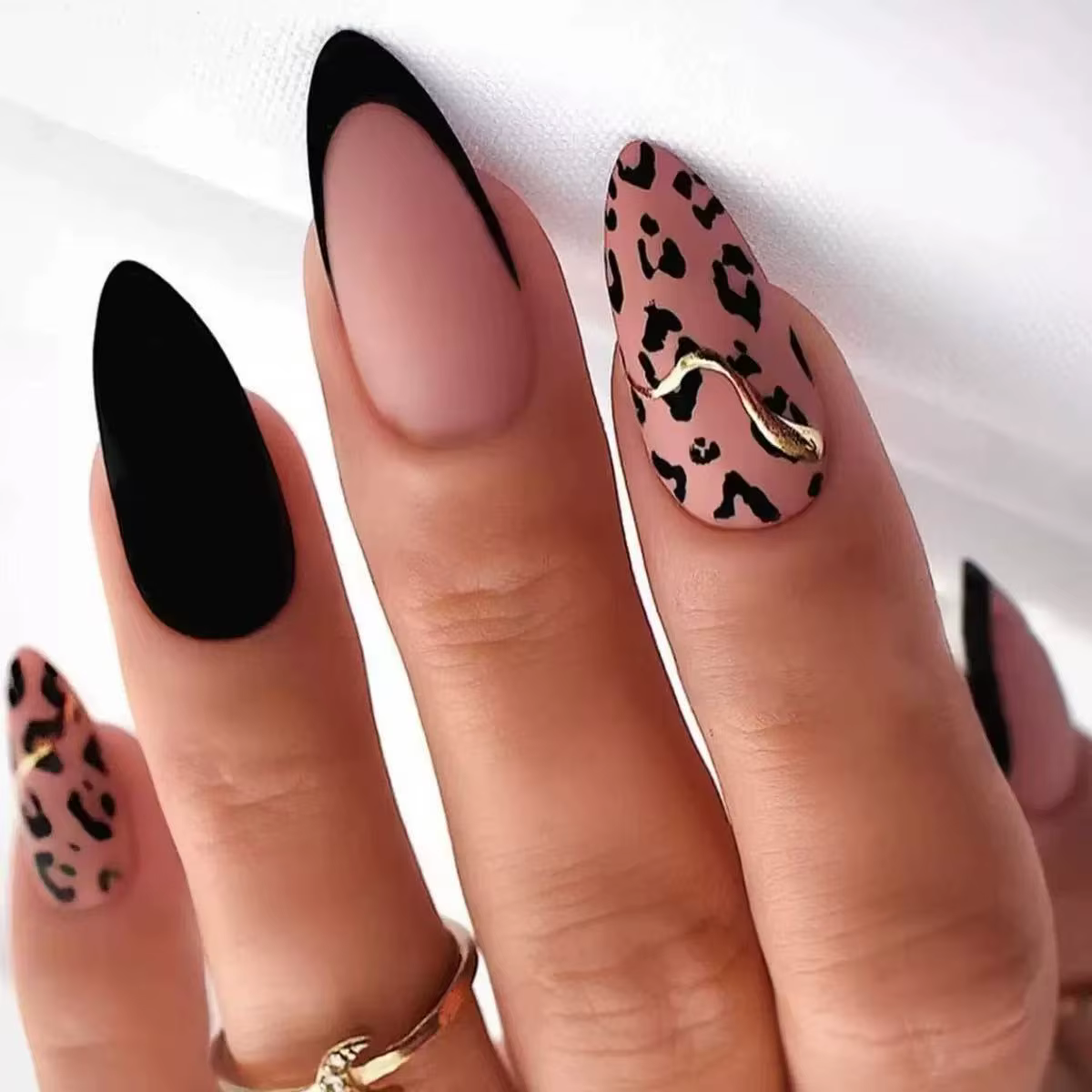 24 faux ongles léopard français autocollants