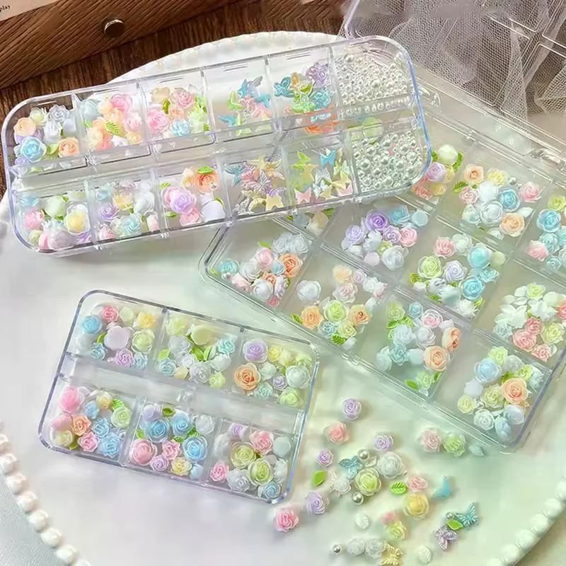 6/12 Grilles de breloques 3D pour nail art