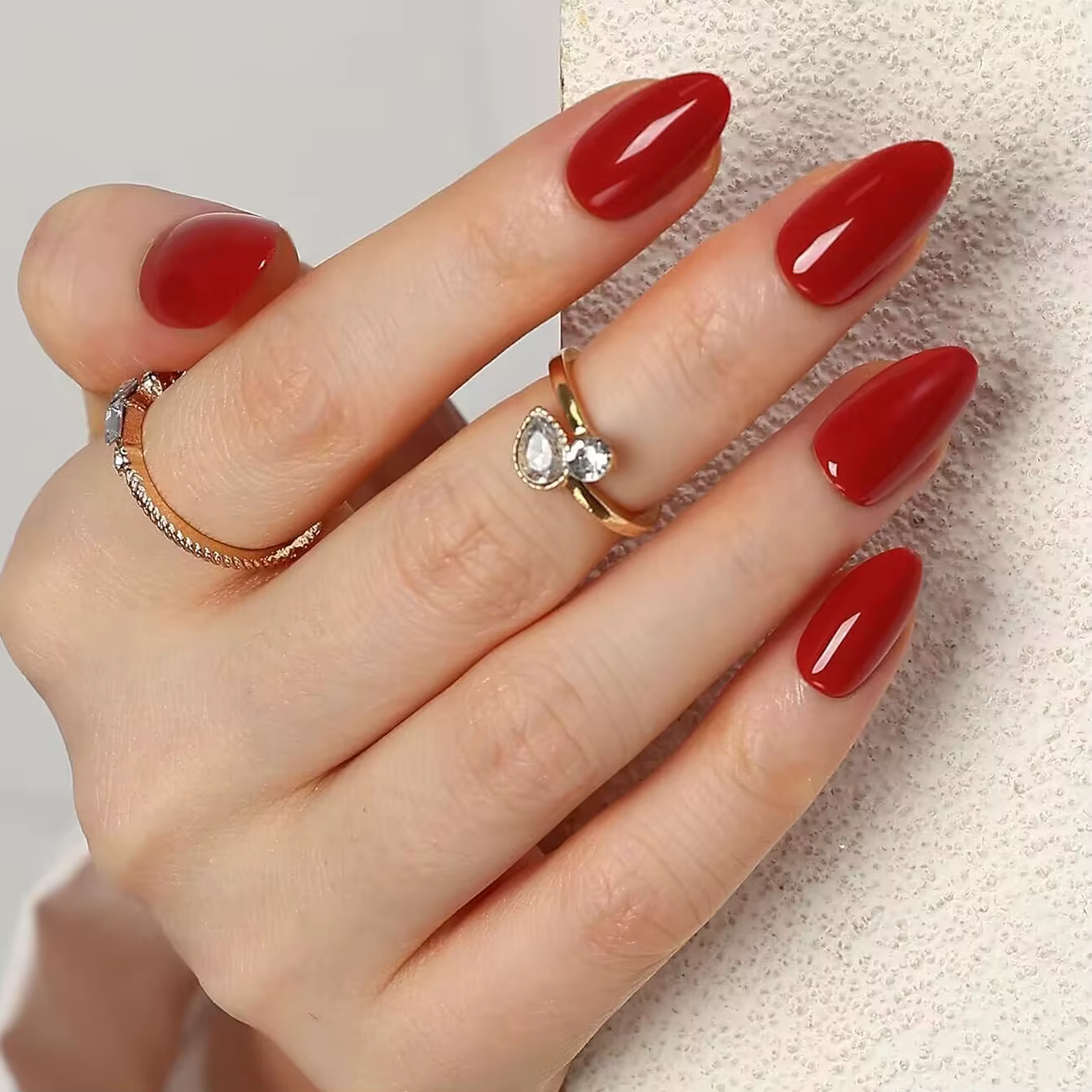 24 pièces- faux ongles amande de couleur unie