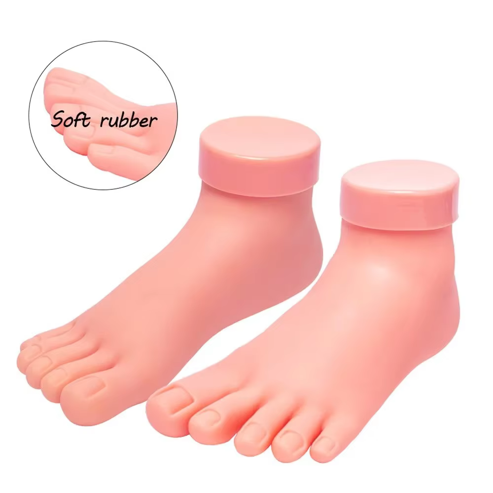 Modèle de pied de pratique des ongles