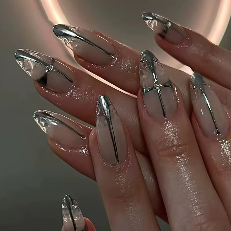 24 pièces presse foncée sur faux ongles avec paillettes noires modèles métalliques 3D doux frais amande
