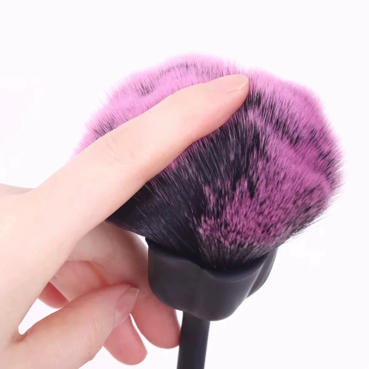 Brosse douce en forme de Rose pour manucure