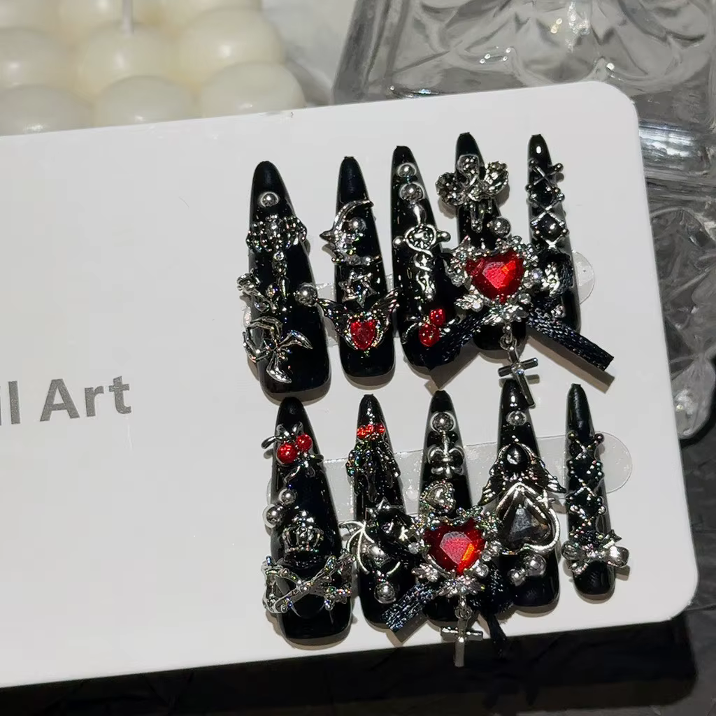 Menhera Y2K Spice Girls Faux Ongles à Presser Faits Main Noirs et Rouges à Pointe Longue
