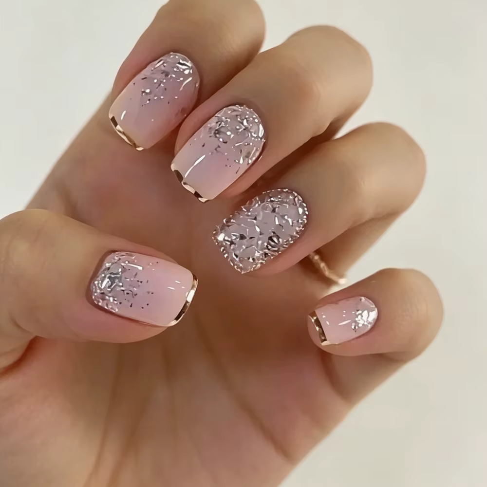 Faux ongles carrés moyens pour femmes et filles