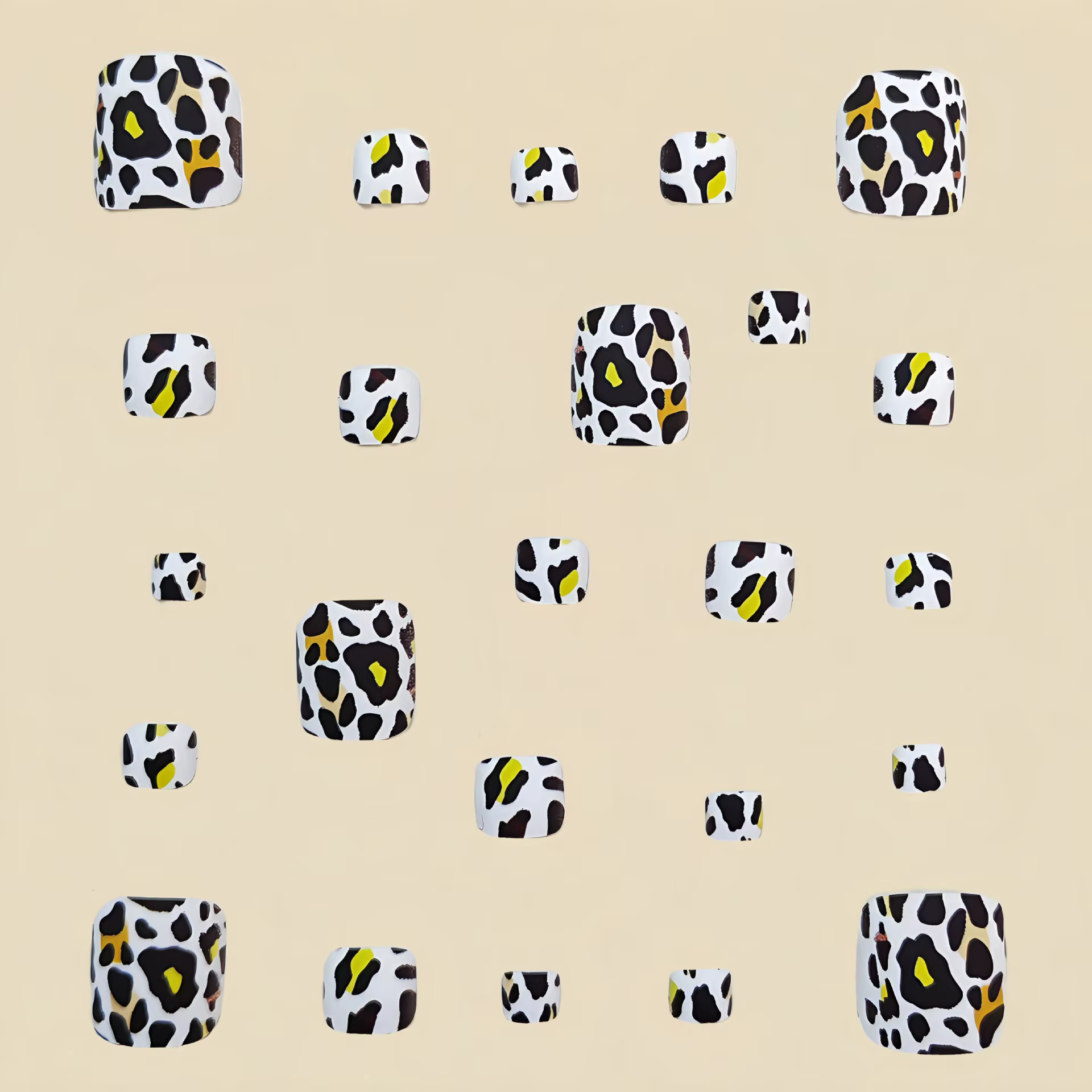 Faux ongles imprimé léopard noir et blanc
