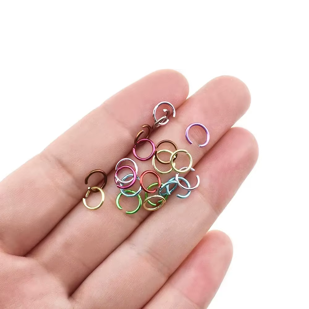 Piercing pour les ongles