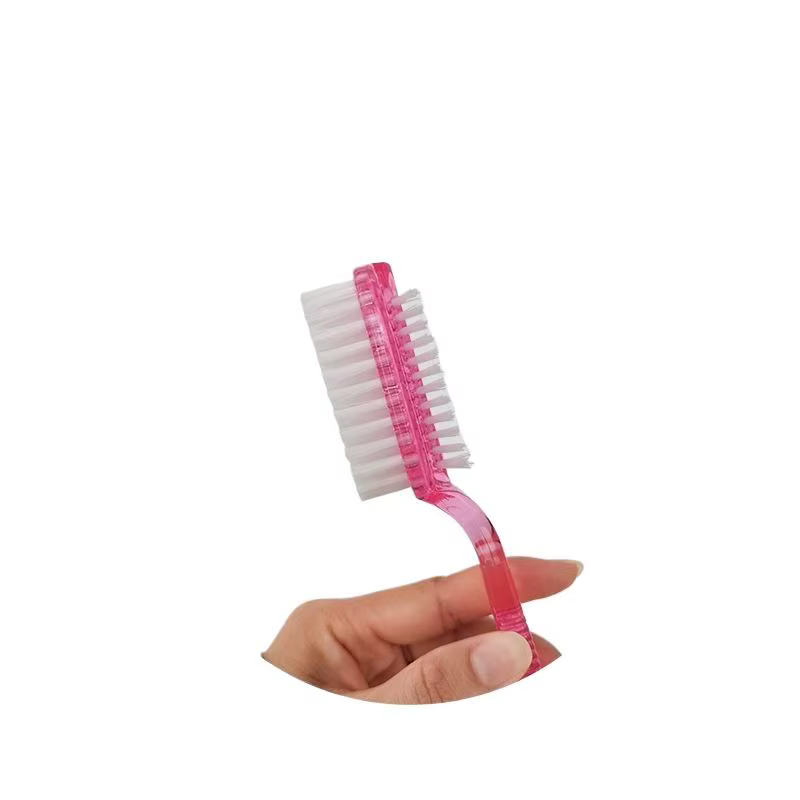 Brosse à ongles à poils rigides