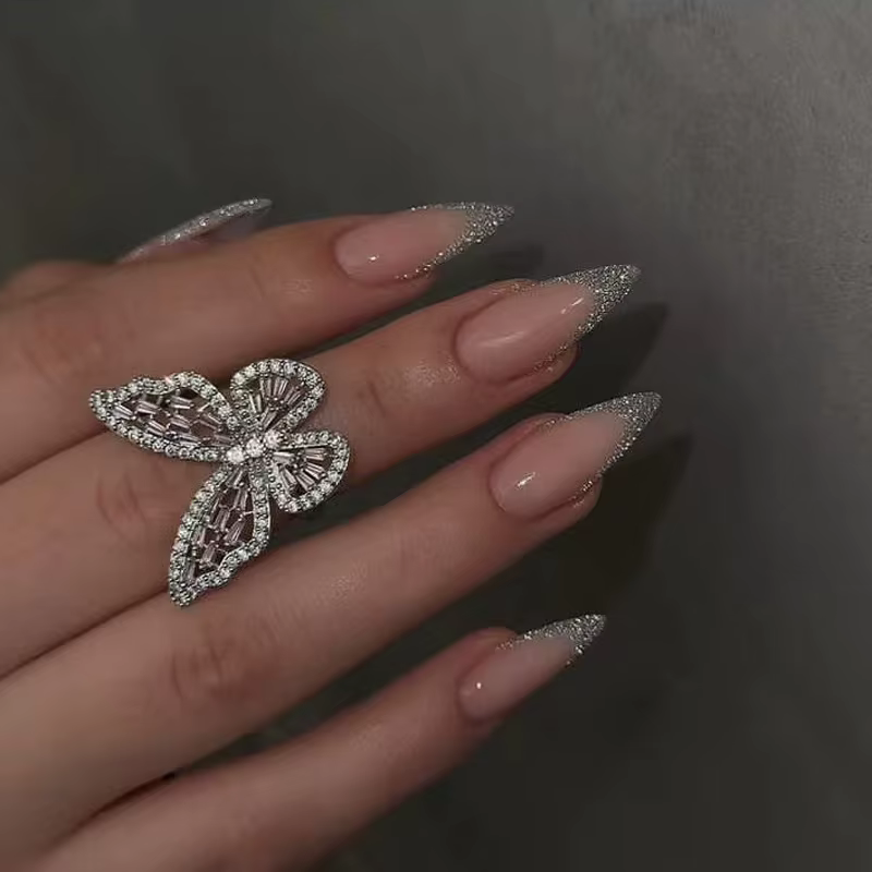 Faux ongles réutilisables