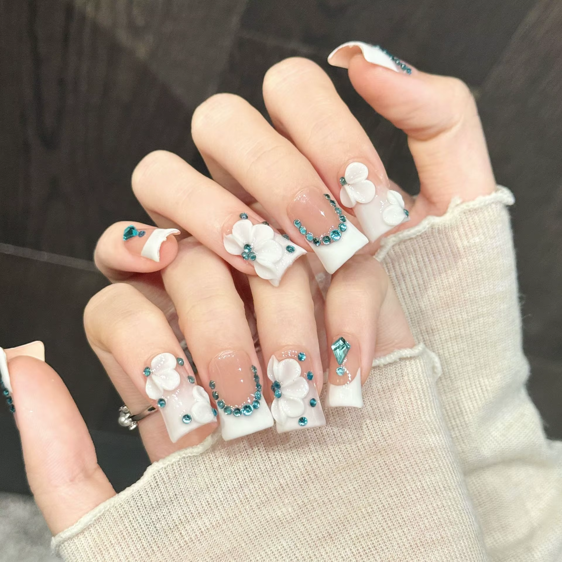 10 pièces d'ongles pressés faits à la main