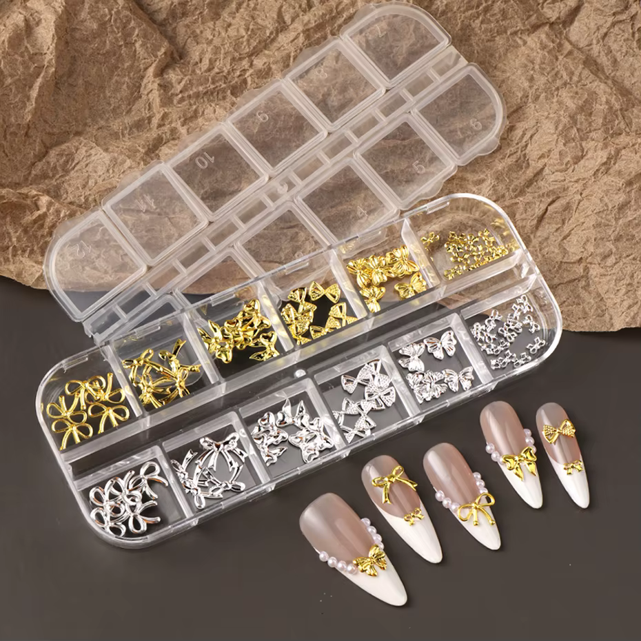Breloques pour ongles, 12 grilles