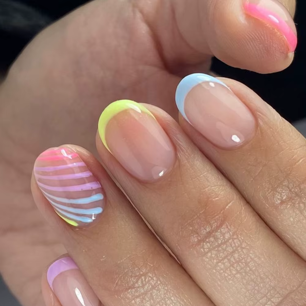 24 pièces presse sur ongles rayures autocollants français