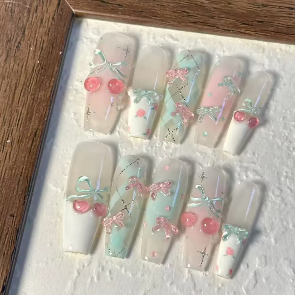 Ongles Press-On 3D Cerise Menthe Printemps-Été Faits Main Français